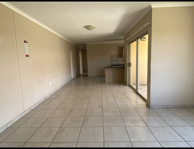 3 BEDROOM HOUSE FOR SALE IN WATERKLOOF EAST